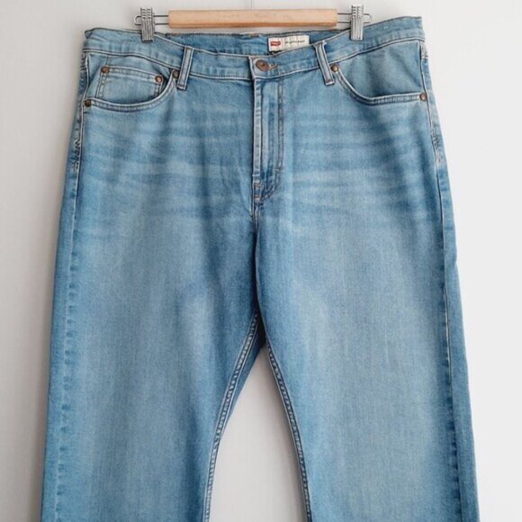 WRANGLER | Relaxed Bootcut Leg Light Blue Jeans Men's Sz 36 Flawed - Picture 2 of 12